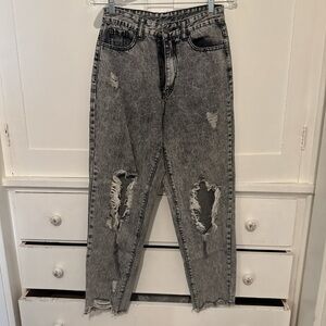 Distressed Gray Boyfriend Jeans | Size 4